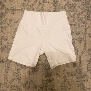 Lululemon Align Shorts 6”
